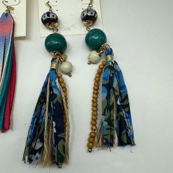 586-Cato Dangle Drop Earring Lot Of 2 Nickel Free Fun Fashion Style - Picture 3 of 9